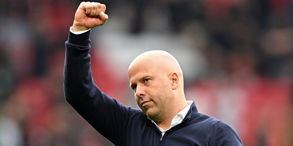 Liverpool và cuộc đua chuyển nhượng trong 48 giờ cuối cùng