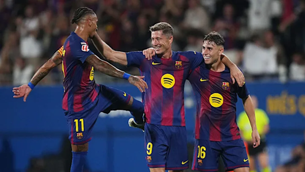 Barca vùi dập Valencia 6-0, khẳng định sức mạnh dù thiếu Yamal