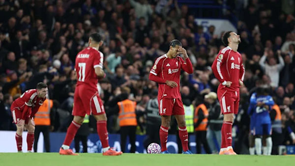 Liverpool vật lộn khi thiếu Alexander-Arnold: Điểm yếu hậu vệ phải lộ rõ