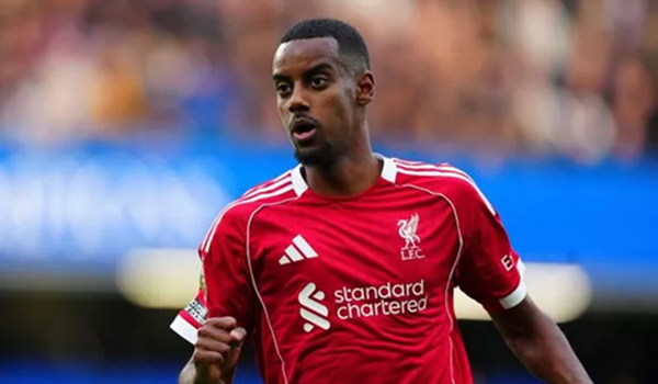 Alexander Isak khép lại quá khứ, toàn tâm cống hiến cho Liverpool