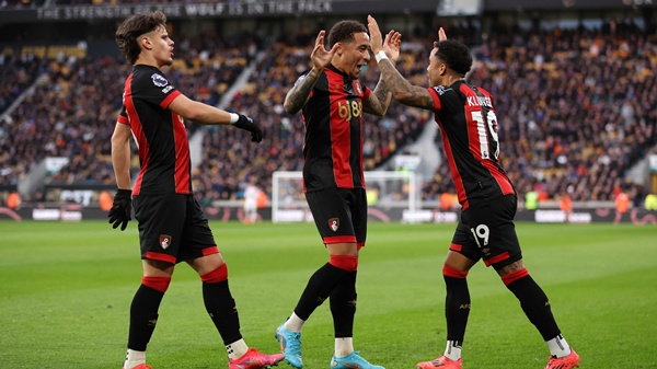 Bournemouth – Khi “bán máu” trở thành động lực thăng hoa
