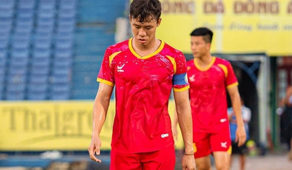 Quế Ngọc Hải chia tay Thanh Hóa, chuẩn bị cập bến SHB Đà Nẵng