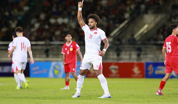 Xuân Son tái xuất sau 11 tháng, Nam Định mở cửa miễn phí sân Thiên Trường