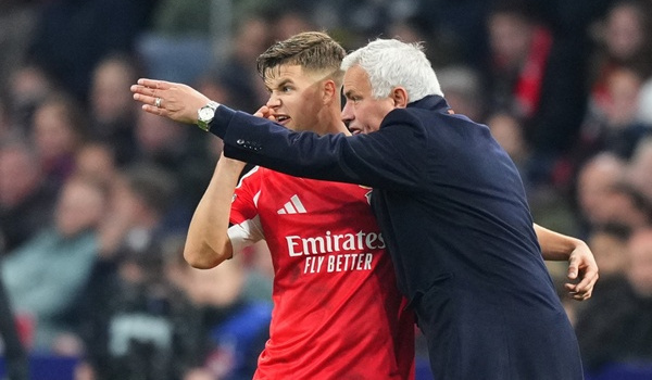 Mourinho lý giải chiến thắng 2-0 của Benfica trước Ajax: “Dù đá thêm 150 phút cũng vậy”