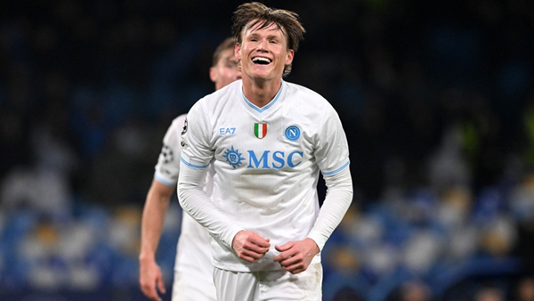 McTominay – Người hùng xuất hiện đúng lúc của Napoli và Scotland