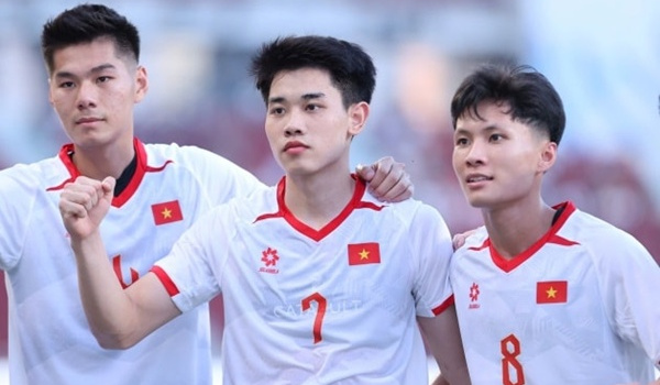 Chung kết SEA Games 33: Đình Bắc trên cơ Yotsakon và nỗi ám ảnh mang tên trọng tài