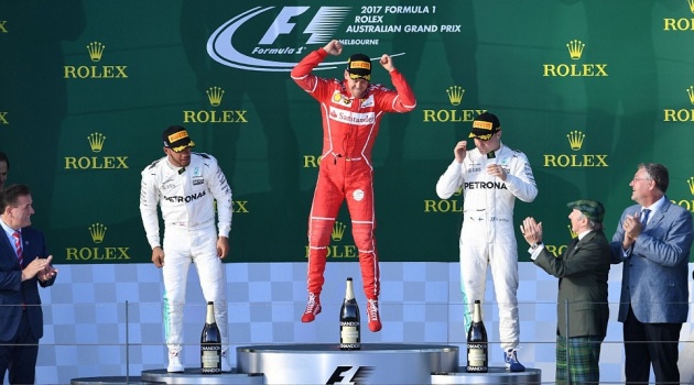 Vượt mặt Hamilton, Vettel thắng chặng mở màn F1 2017