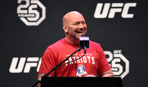 Chủ tịch Dana White và con đường đưa UFC vượt mặt bóng đá