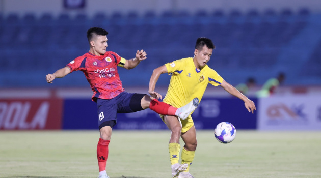 Nguyễn Quang Hải quyết giành thắng lợi bảo vệ vị trí top 3 V-League