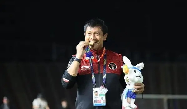 Hơn 1 thập kỷ, bóng đá Indonesia chỉ có danh hiệu với HLV bản địa