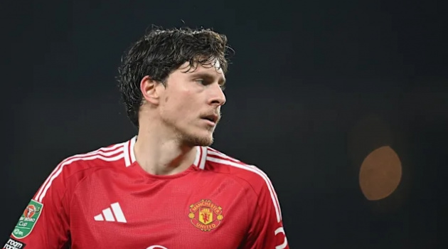 Chính thức: Aston Villa chiêu mộ Victor Lindelof theo dạng tự do