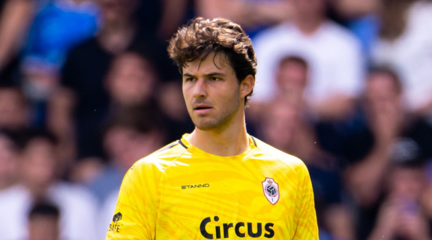 Here we go! Man United đạt thỏa thuận chiêu mộ Senne Lammens