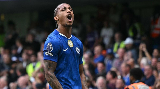 Rio Ferdinand ca ngợi Joao Pedro là bản hợp đồng giá trị nhất, chỉ trích sai lầm chuyển nhượng của Manchester United