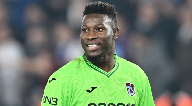 Andre Onana: Từ ác mộng Old Trafford đến bức tường Trabzonspor