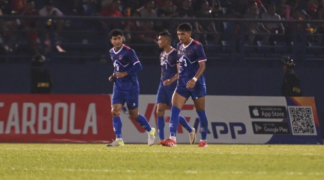 HLV Matt Ross: Thẻ đỏ là bước ngoặt, Nepal sẽ đá sòng phẳng với Việt Nam ở lượt về