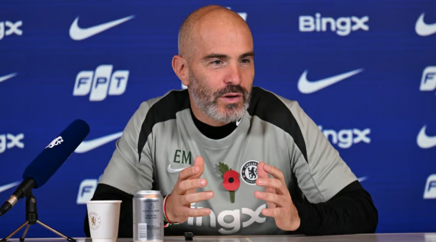 Enzo Maresca thừa nhận Chelsea gặp khó với hàng thủ 5 người sau thất bại Sunderland