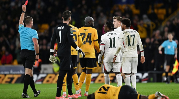 Enzo Maresca thất vọng nặng nề với bộ đôi Delap và Buonanotte sau trận thắng kịch tính