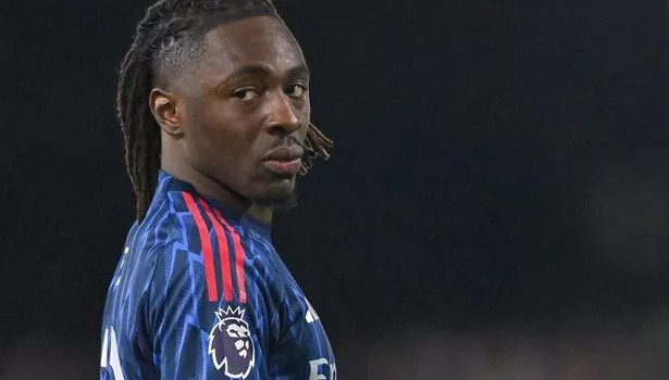 Eberechi Eze tiết lộ không khí ảm đạm trong phòng thay đồ Arsenal sau trận hòa Sunderland