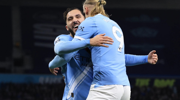 Erling Haaland hết lời ca ngợi Rayan Cherki, bộ đôi vũ khí khiến Liverpool phải lo sợ