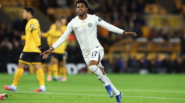 Andrey Santos rực sáng trước Burnley, Chelsea sở hữu 'cỗ máy tắc bóng' toàn diện