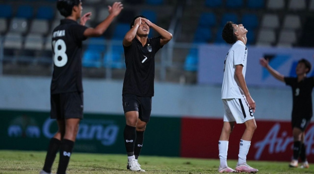 U17 Thái Lan nguy cơ lỡ VCK châu Á: HLV Gockel kêu gọi kiên nhẫn