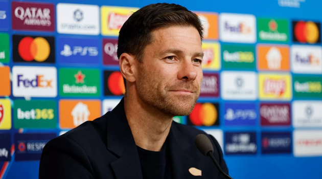 Xabi Alonso đáp trả Chủ tịch Joan Laporta, khẳng định Real Madrid vẫn vững như bàn thạch