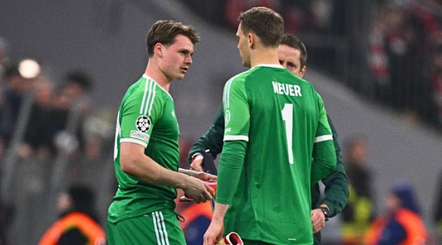 Manuel Neuer hỗ trợ phát triển thủ môn kế nhiệm tại Bayern Munich