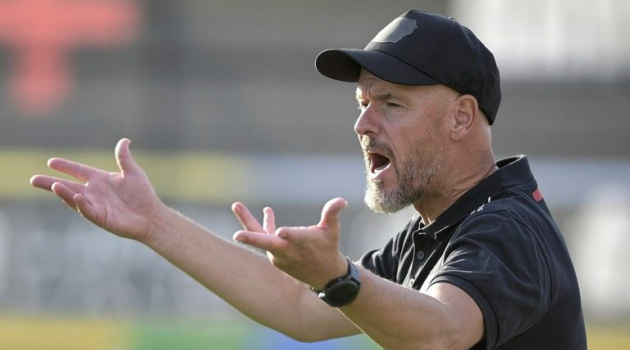 Erik ten Hag lập kỷ lục buồn, trở thành HLV đầu tiên bị sa thải sau 2 trận ở Bundesliga