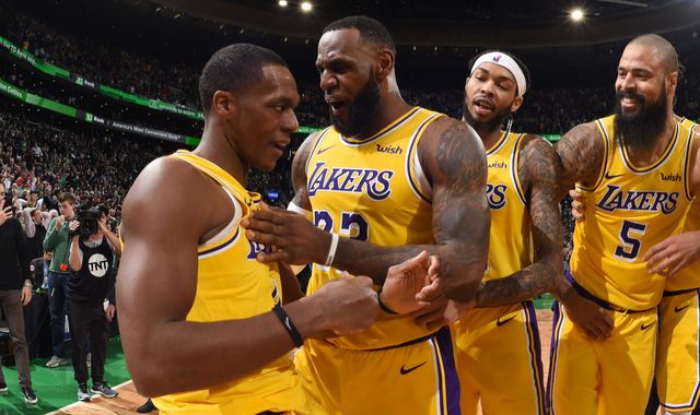 rajon-rondo-los-angeles-lakers_4571368