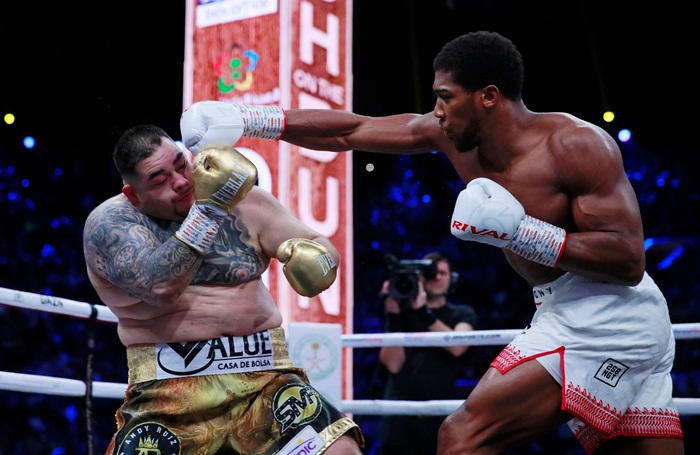 Ruiz-Joshua-round-one