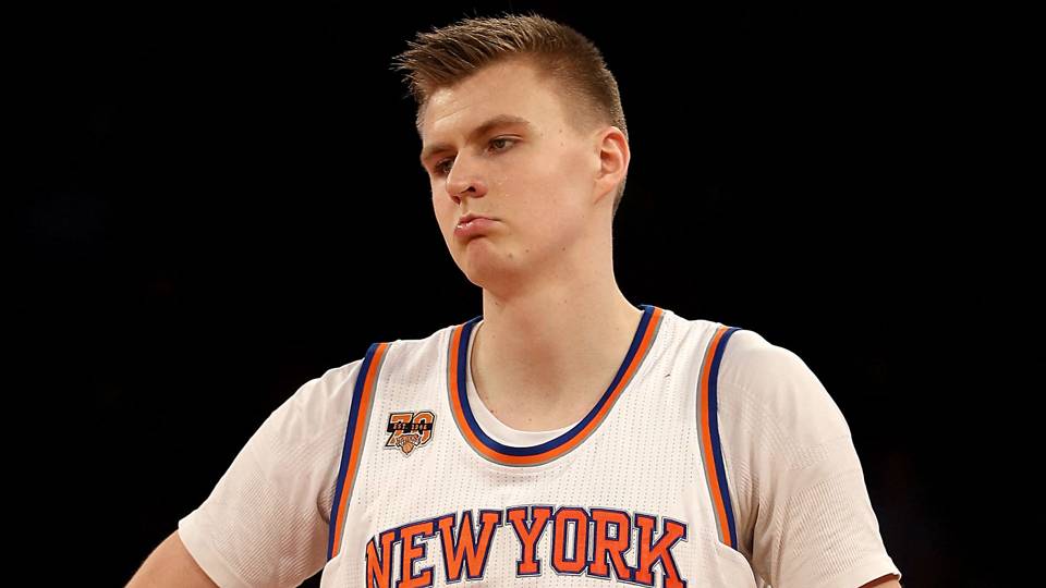 kristaps-porzingis-022317-getty-ftrjpg_1d9e7cxe1ibjb1mnul53tudsgk