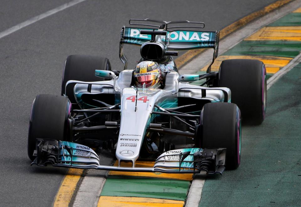 Mercedes-F1-2017-25-03-03